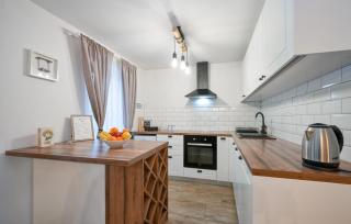 2 Bedroom Pet Friendly Home In Zelezna Gora - 7