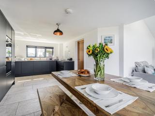 The Old Coach Garage - 4