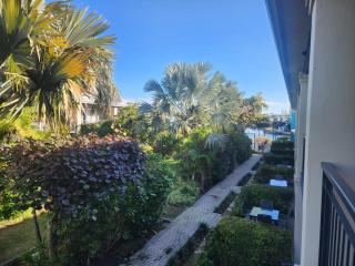 Waterfront Hideaway with Pool, Spa & BBQ Area jetty available - 7