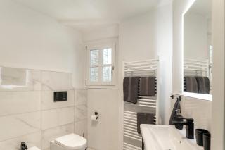 Grapeful Stay - Canelli center - 8 pax - free park - 4