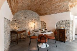 Grapeful Stay - Canelli center - 8 pax - free park - 6