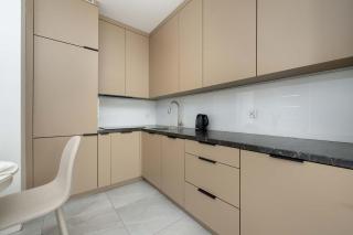 Stylish One Bedroom Apartment in Wrocław by Noclegi Renters - 1