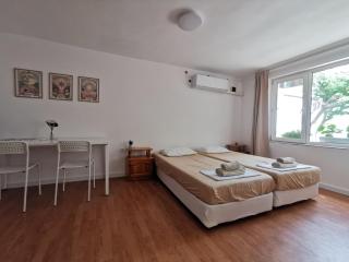 Studio Garden City Center Pomorie - 2