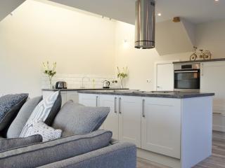 The Carriage House - 8