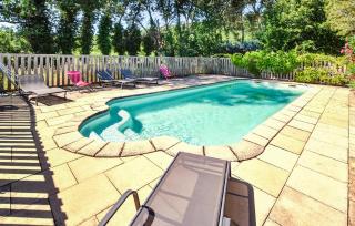 Maison Avec Piscine Privée - 1