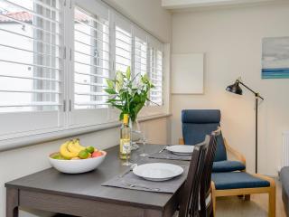 Bluestone Cottage - 6