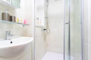 Bright Studio Flat Near Queens Park Tube Station - Londra - 1