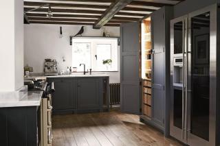 3 Bedrooms, 3 Double Beds, 6 Guests, Countryside Thatched Cottage - Four Marks - 4