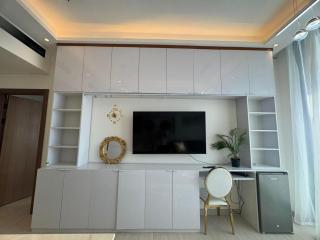 Stylish 1BR Skyline Views JVC Dubai - 9