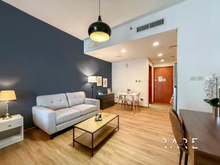 Rare Holiday Homes - Near City Center Ma'eisem - Lake view - Crescent Tower C - R806 - IMPZ - 7