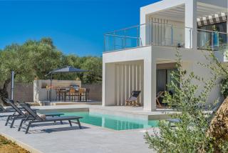 Hariati Villas - An Elegant Escape, by Zantewize - Makris Gialos - 0