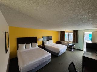 Pepper Tree Inn - Beaverton - 5