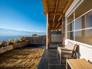 Cloud Edge Cabin, a full-view Cang'er Mountain and Sea Villa Hotel located on marble, Erhai Viewing Branch - 1