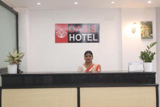 OASIS Hotel - Jāmb - 0