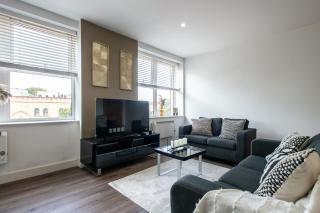 Birmingham Jewellery Quarter 1BR with Parking & WiFi - 2