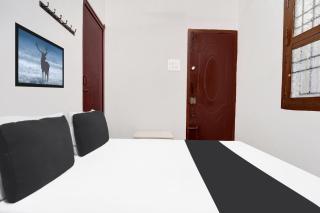 Hotel O SK Lodge - 3