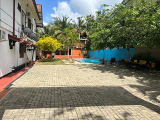 Difference Rajarata Hotel - 1