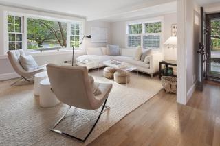 Modern Saltbox in Edgartown Village - 6