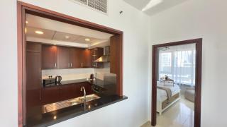Guest Favorite - Calm and Classy 1BR on High Floor - Walk to Dubai Mall - 9