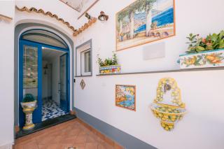 Diamond Ravello Suites - 9