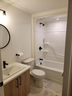 Zeemah Lodge - Moncton - 4