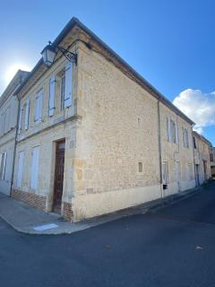 Grande Maison en Pierre - Vertheuil-en-Médoc - 0