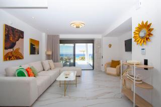 Olive Grove Panorama Suites-Luxury Sea View Villas in Halkidiki by Halkidiki Villas - Chaniotis - 5