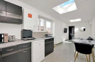 Spacious 1Bed Flat near Heathrow - New Bedfont - 5