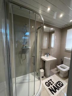 Spacious 1Bed Flat near Heathrow - New Bedfont - 3