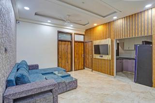 FabHotel Shubh Palace - 1