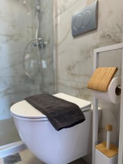 Golden Beach Apartments - 6