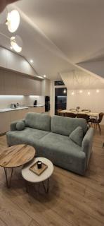 Spacious Apartment w-Balcony & Garage I Cohost - Vilnius - 7