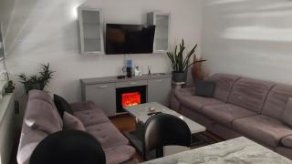 Central place - 8