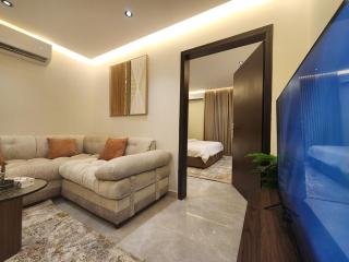 Modern 1BR Suite in Prime Munsiyah - Great Value - Riad - 1