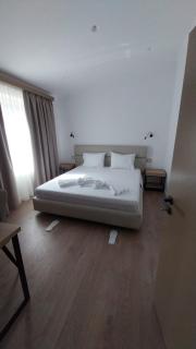 Hotel Petro - Vlora - 7