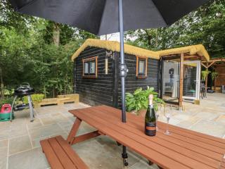 Charltons Hollow Cabin - Haywards Heath - 9