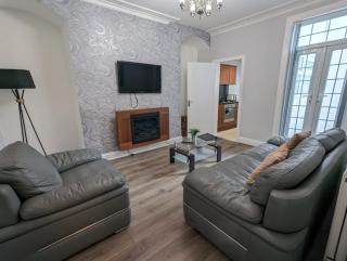 Executive two Beds - South Shields - 3