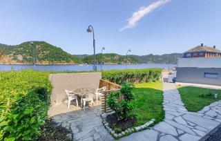 Pet Friendly Apartment In Farsund - 1