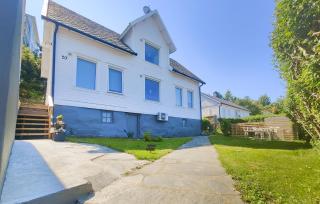 Pet Friendly Apartment In Farsund - 2
