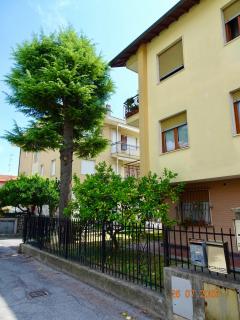 Residential area near the sea and the mountains - 9