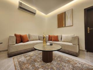 Modern 1BR Stay with Full Kitchen & Living - Al Munsiyah - Riyadh - 7