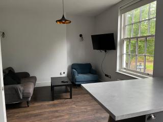 2 Bed King Suite, Leeds City Centre - 6