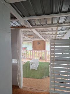 Elmadel Coffee Gardens Wooden One Bed Cottage - 3