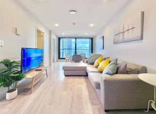 High-Floor 2BR Apt with Stunning Sky Tower Views - Auckland - 0