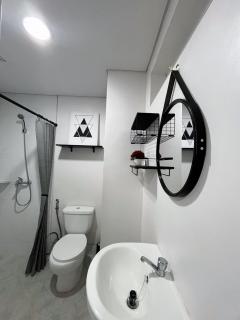 Condo Near Mactan Airport - 5