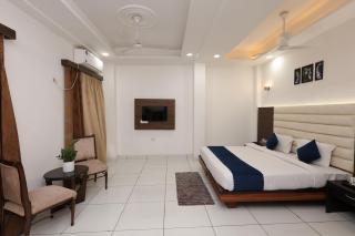 OASIS Hotel - Jāmb - 9