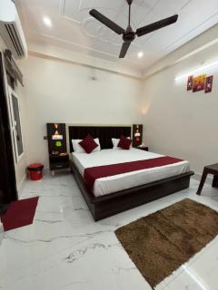 Hotel Prince - Ayodhya - 9