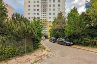 Modern Apartment with Smart TV & WiFi only 500 m from the Sea by Noclegi Renters - 5