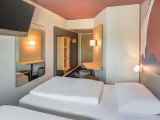 B&B HOTEL Kassel-Lohfelden - 1