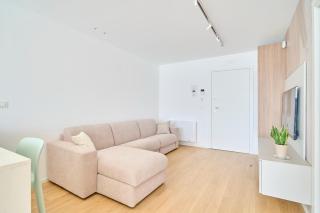 Bari Giannini1 Luxe Apartment - 8